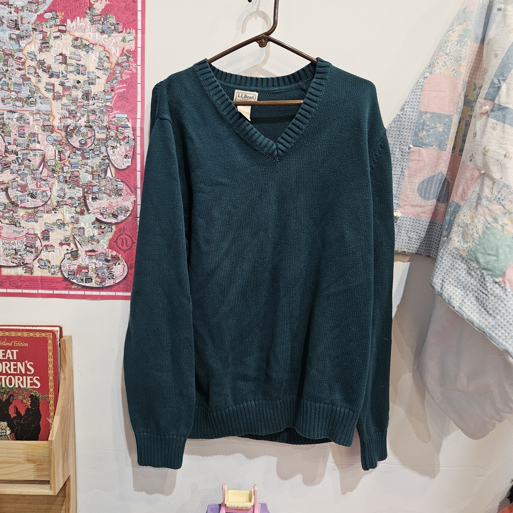 L.L. Bean Vintage Forest Green V-Neck Sweater